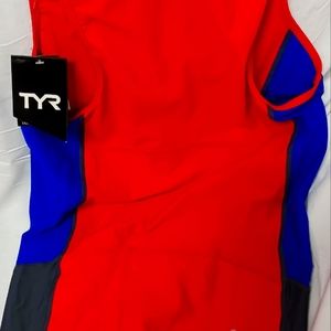 Tri-gear